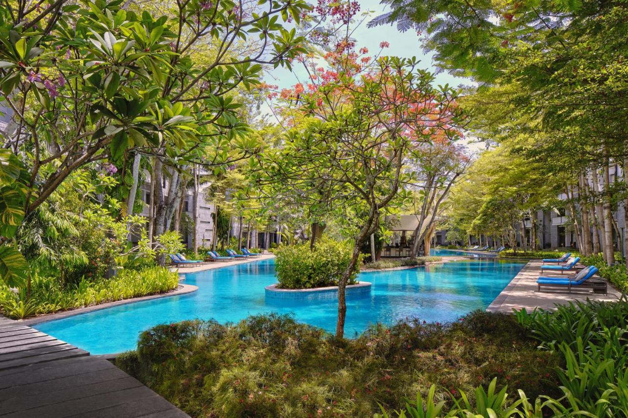 Courtyard By Marriott Bali Nusa Dua Resort Экстерьер фото